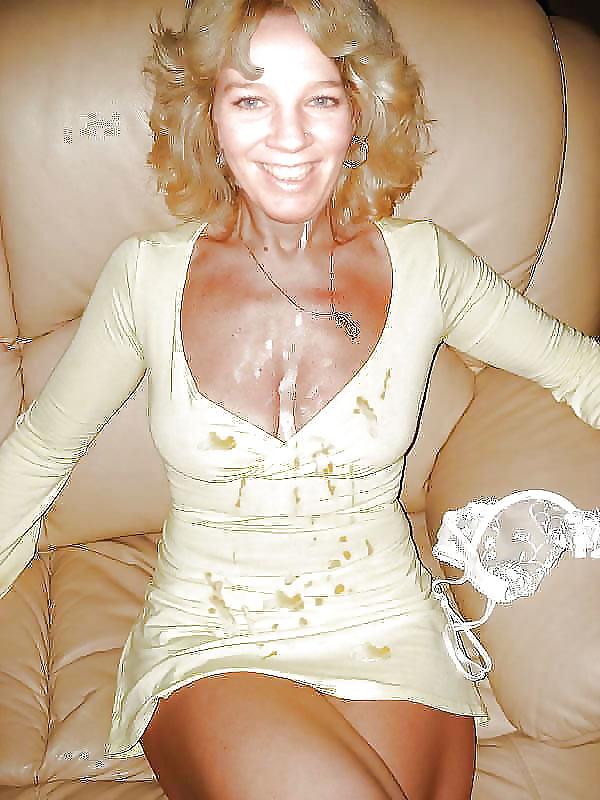 25P SEXY SMILING WHILE FUCKING MATURE MILF ENJOY SO MUCH
