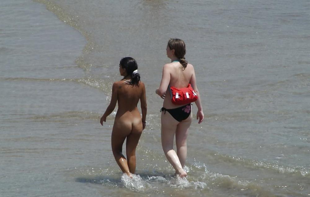 25P Beach Pics Set 27