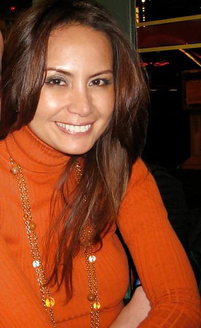 21P Another Hot Milf Pinay Friend