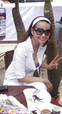 21P Another Hot Milf Pinay Friend