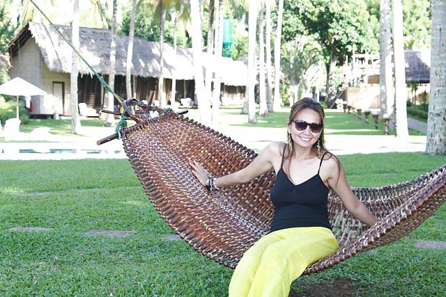 21P Another Hot Milf Pinay Friend
