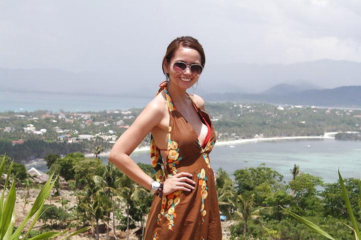 21P Another Hot Milf Pinay Friend