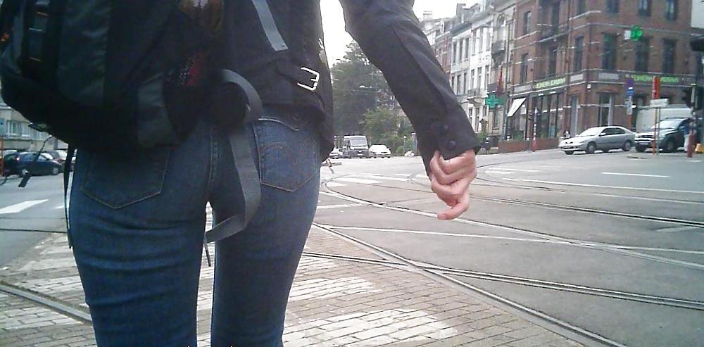 18P Chinese Milf Ass