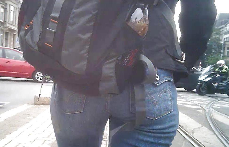 18P Chinese Milf Ass