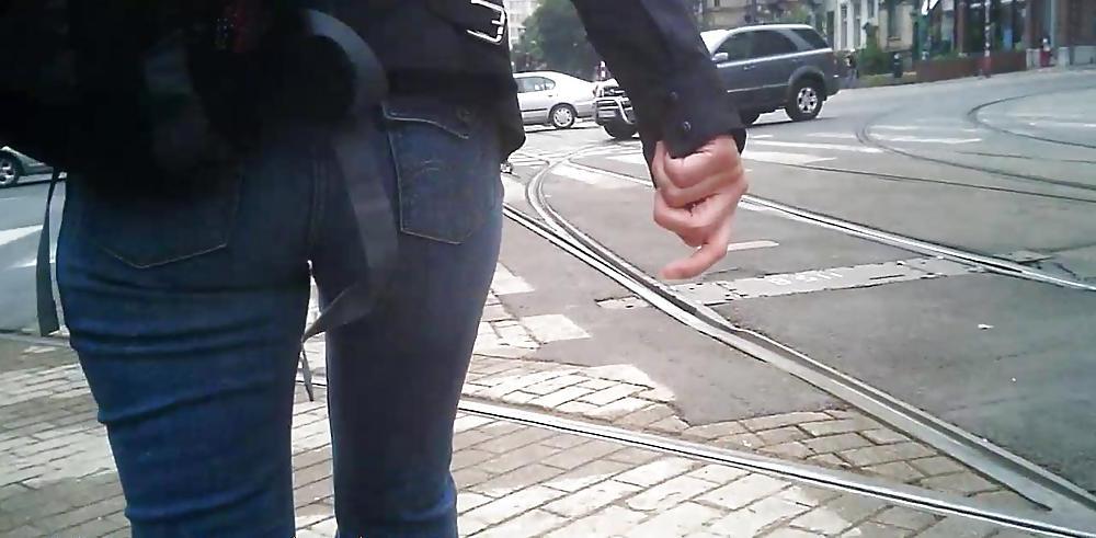18P Chinese Milf Ass