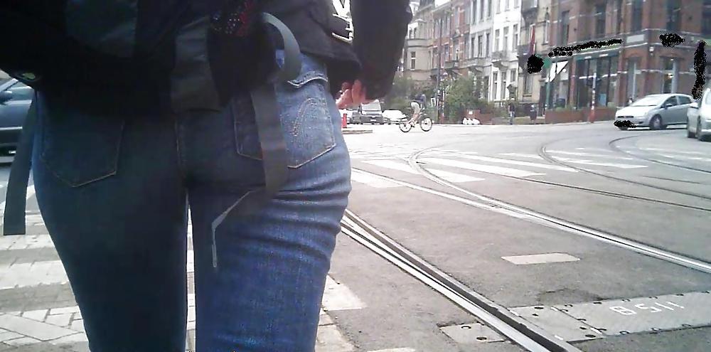 18P Chinese Milf Ass