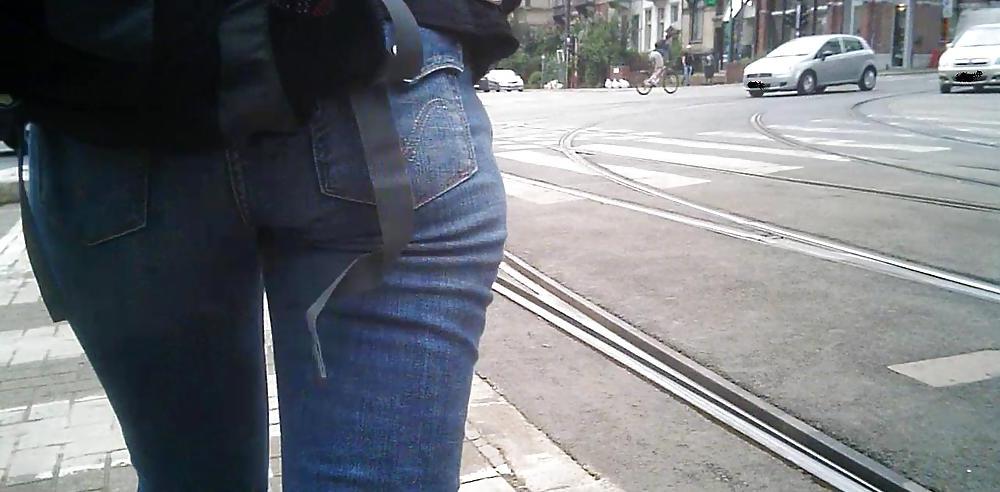 18P Chinese Milf Ass