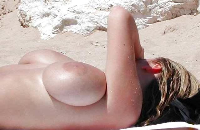 25P Topless Beach - 17