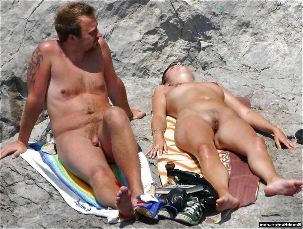 25P Big Boobs & Uncut Cock on the Beach