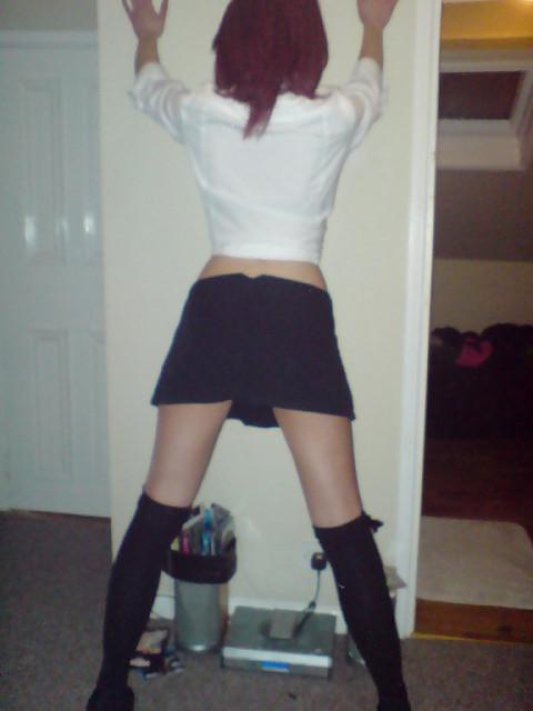7P Sexy schoolgirl schowing off
