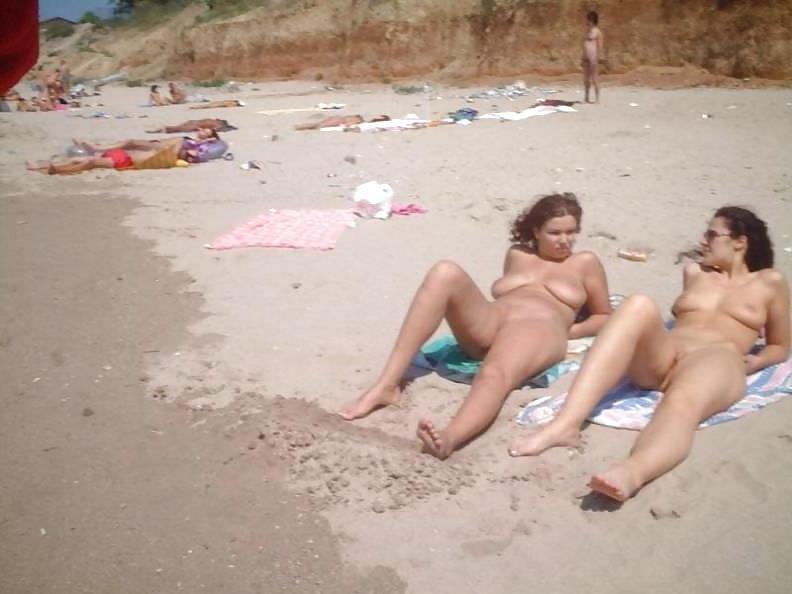 21P More Fun at the Beach