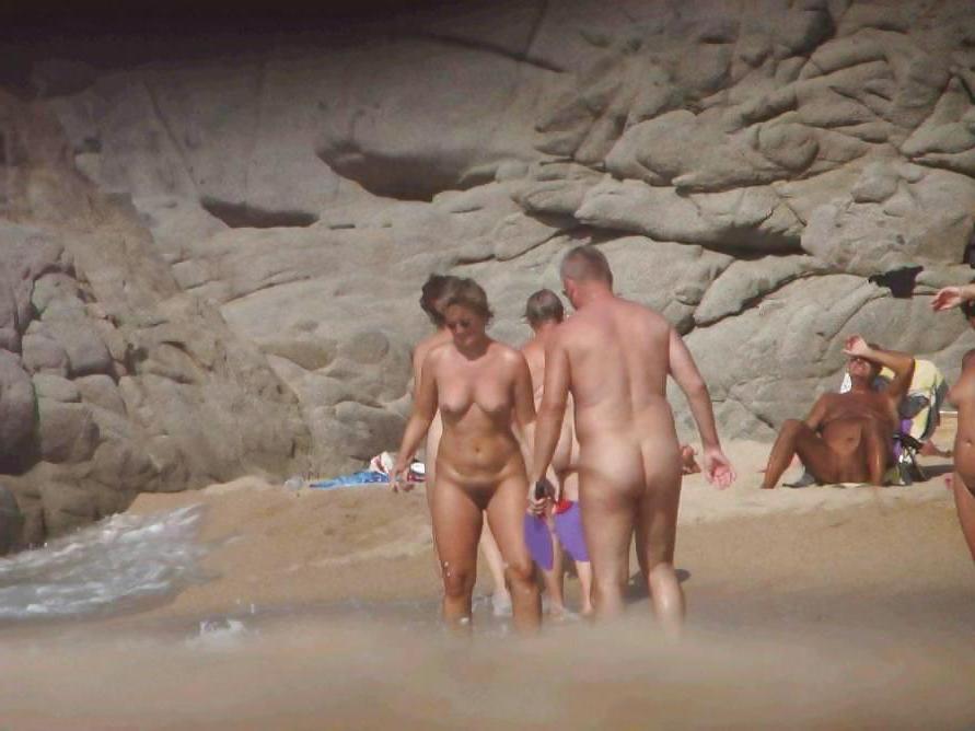 21P More Fun at the Beach