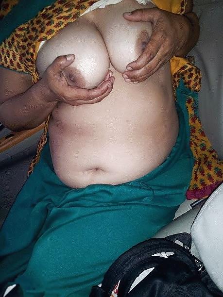 22P Indian milf