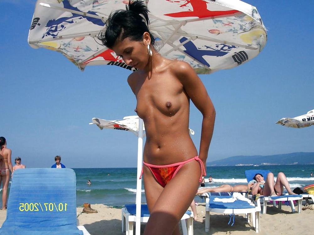 25P Bulgarian Beach Girls from Black Sea - XIII