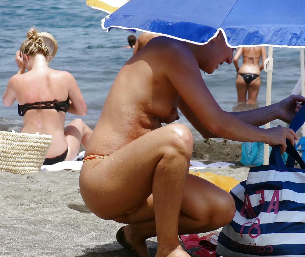 25P Bulgarian Beach Girls from Black Sea - XIII