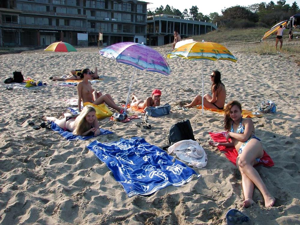 25P Bulgarian Beach Girls from Black Sea - XIII