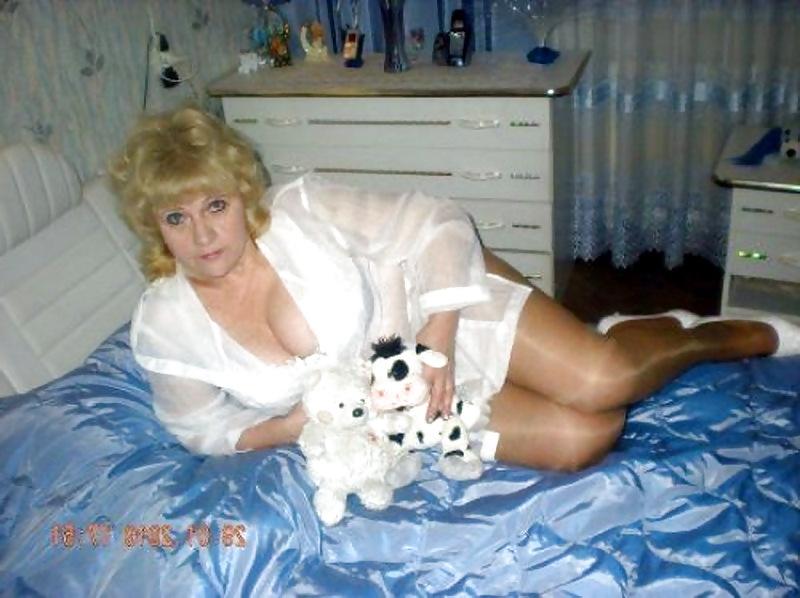 25P Russians sexy mature woman!