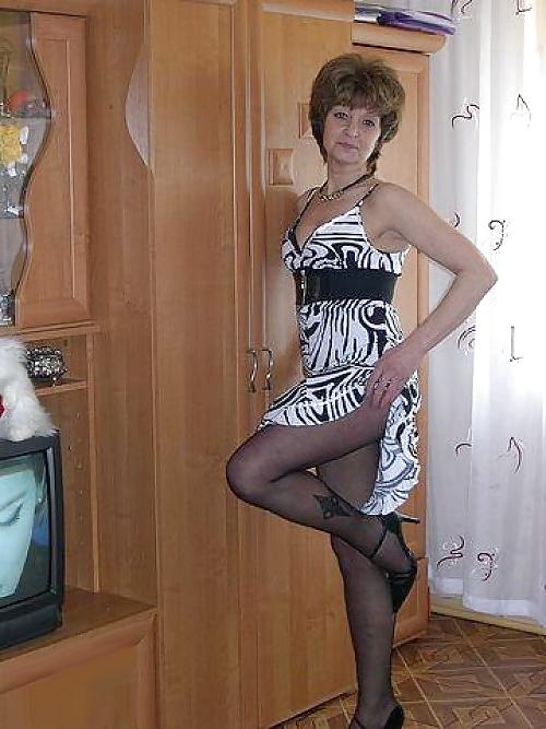 25P Russians sexy mature woman!