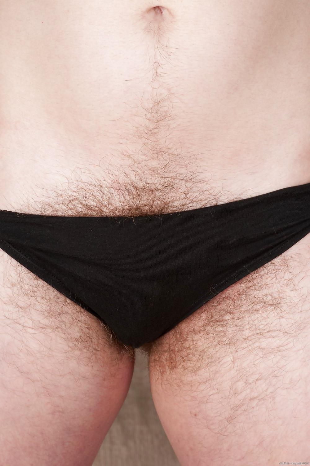 23P Real hairy pussy 5