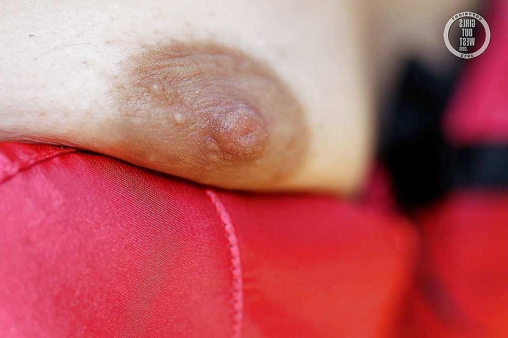 16P Young amateur girl with a big hairy pussy