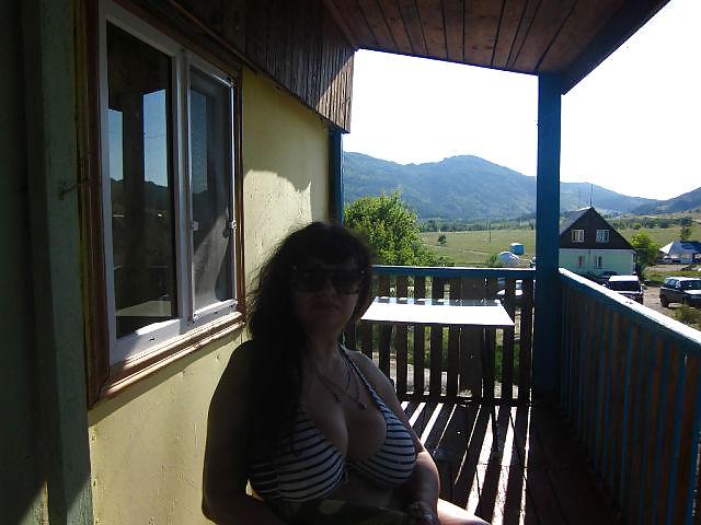 20P Busty Russian Woman 1213