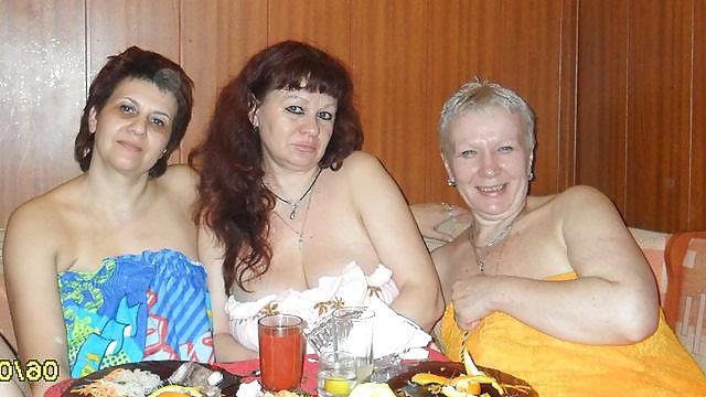 20P Busty Russian Woman 1213