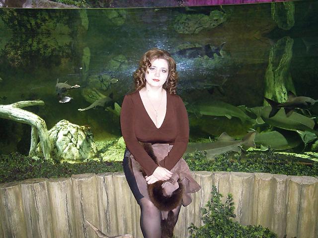 14P Busty Russian Woman 775