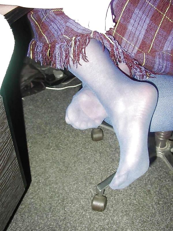 25P Nylon feet 26