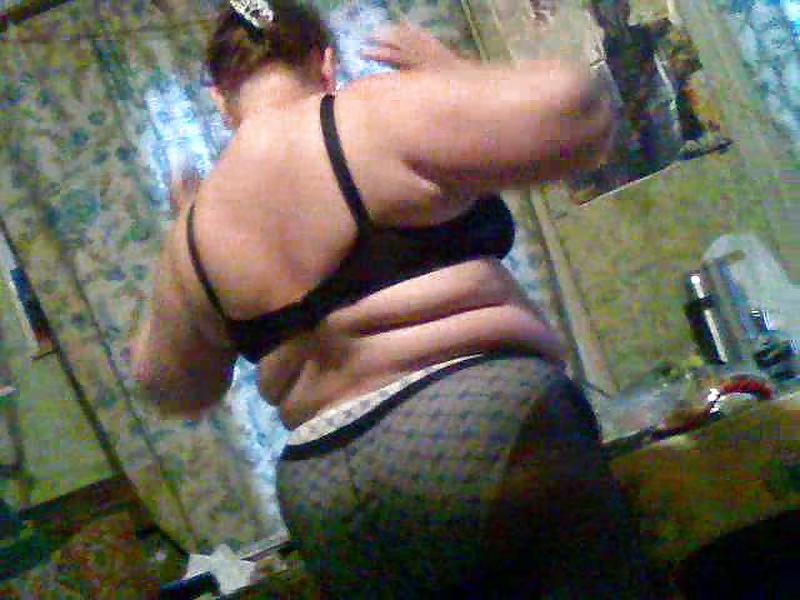 5P Sexy Russian mature woman!
