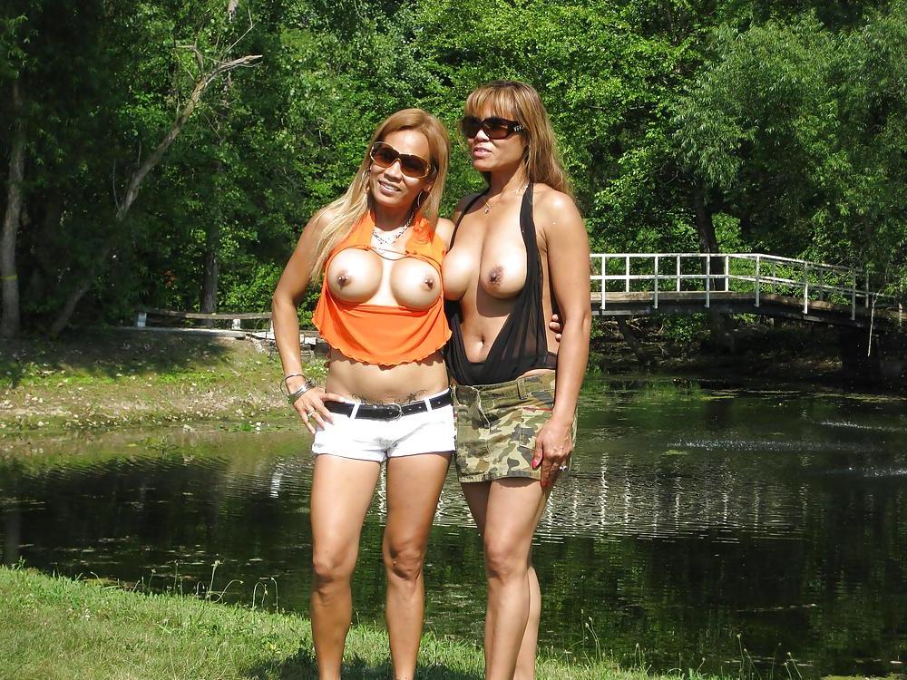 15P Flashing Females 23
