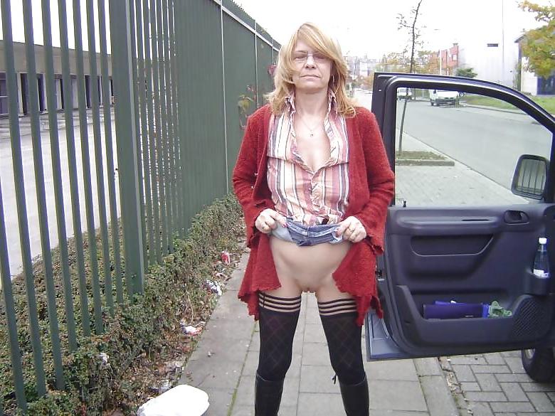 25P Nudists Naturists Public Outdoor Flash #22