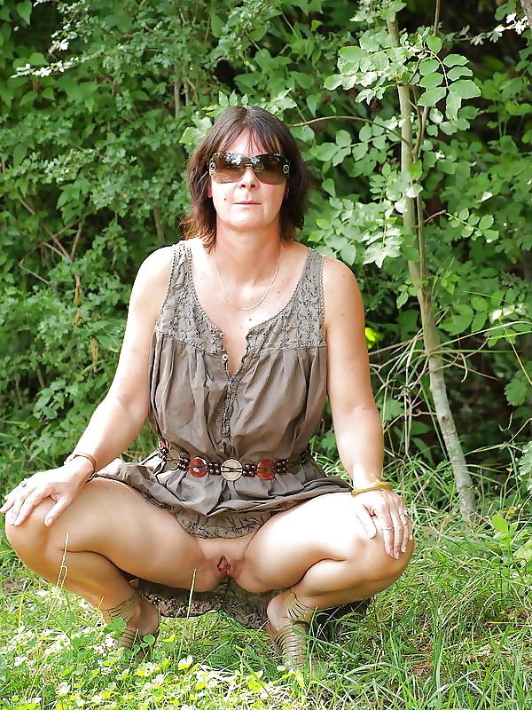 25P Nudists Naturists Public Outdoor Flash #22