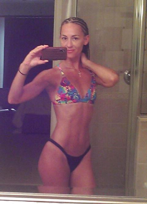 25P Selfshot Fitness Women