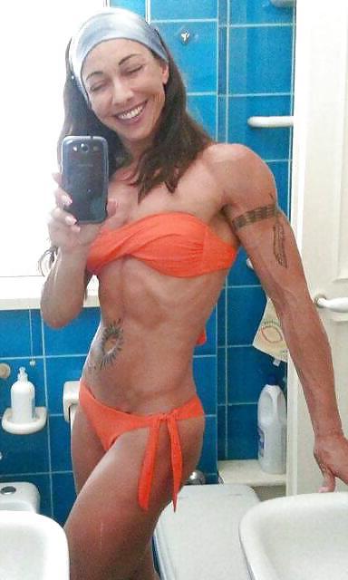 25P Selfshot Fitness Women