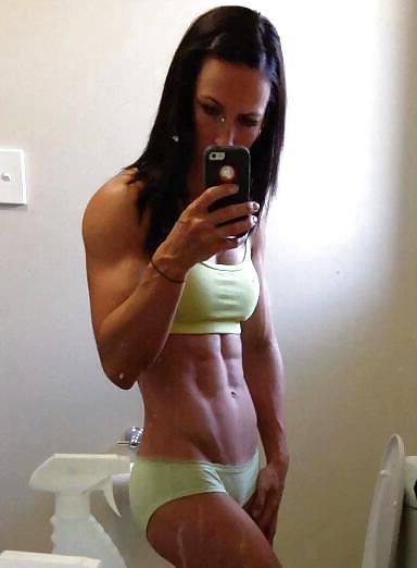 25P Selfshot Fitness Women