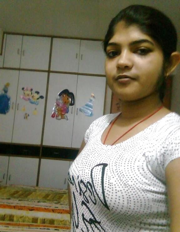 9P Indian College Girl Selfshot