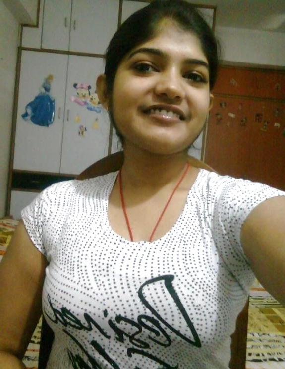 9P Indian College Girl Selfshot