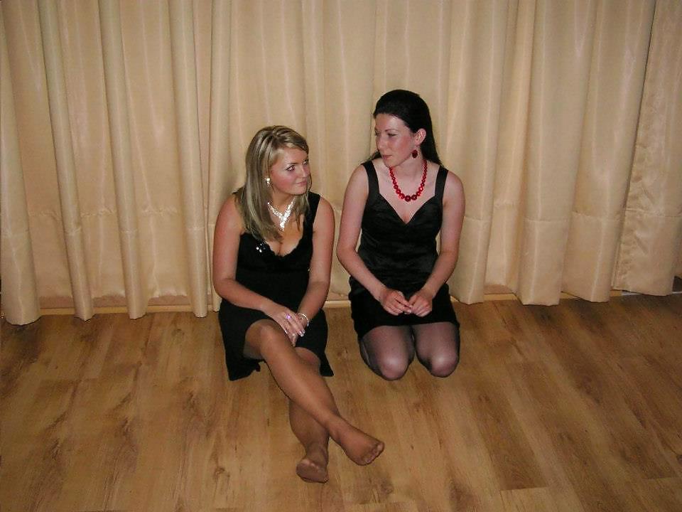 25P Geile Nylongirls 4