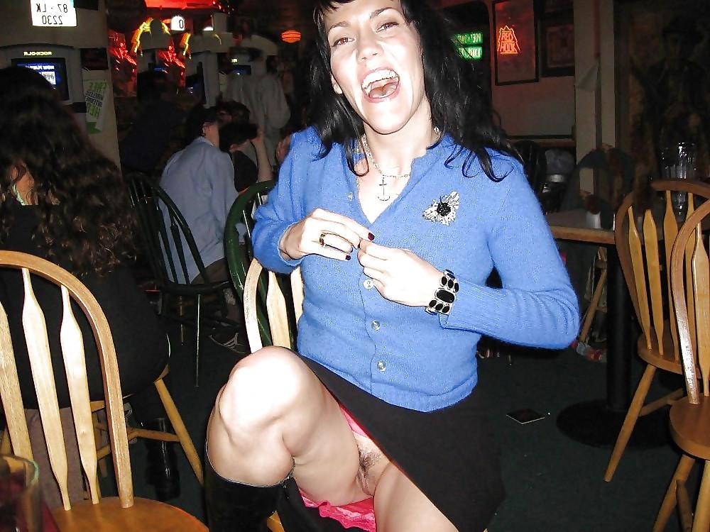 15P Upskirt No Pants 28