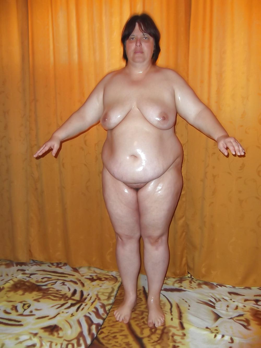 18P Naked oiled