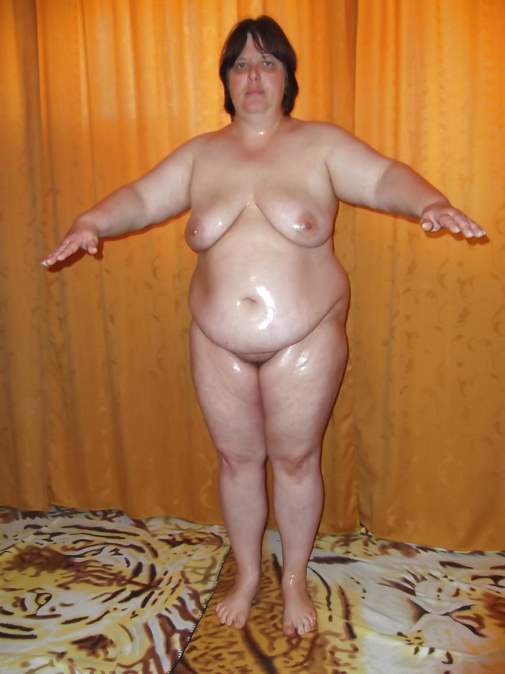 18P Naked oiled