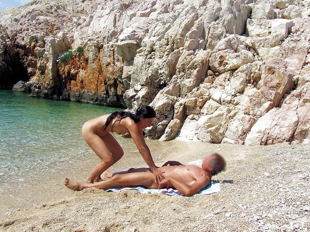 25P Nude beach fun by ahcpl