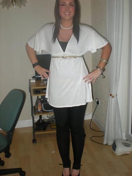 25P Sluts in tight pants! 12