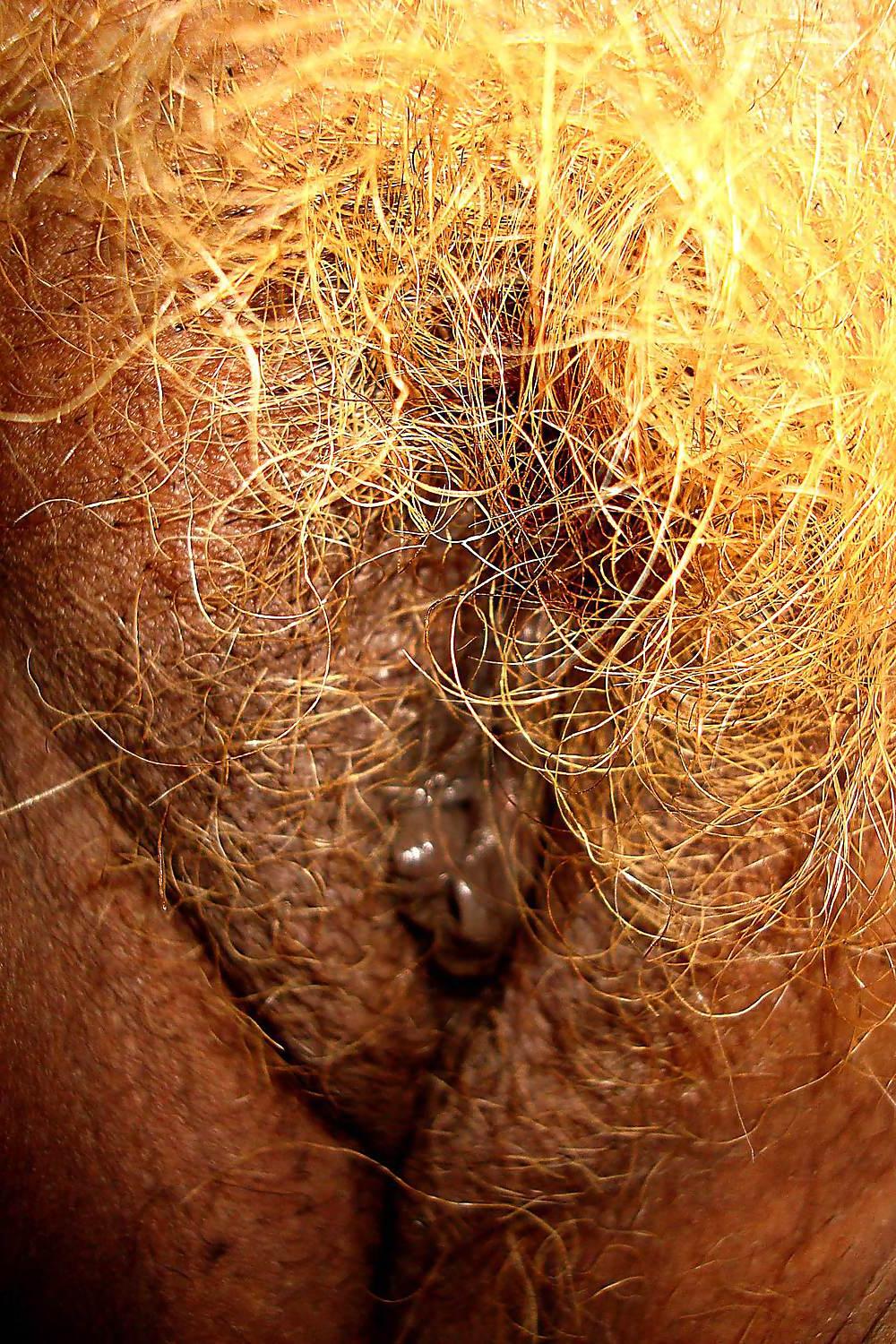 13P BLEACH BLOND LATIN PUSSY