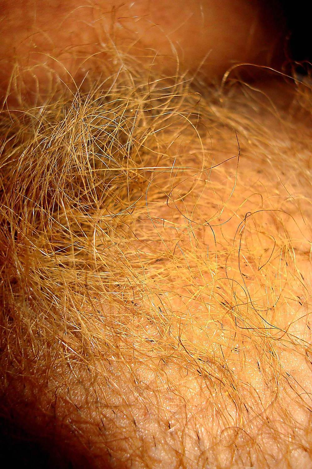 13P BLEACH BLOND LATIN PUSSY
