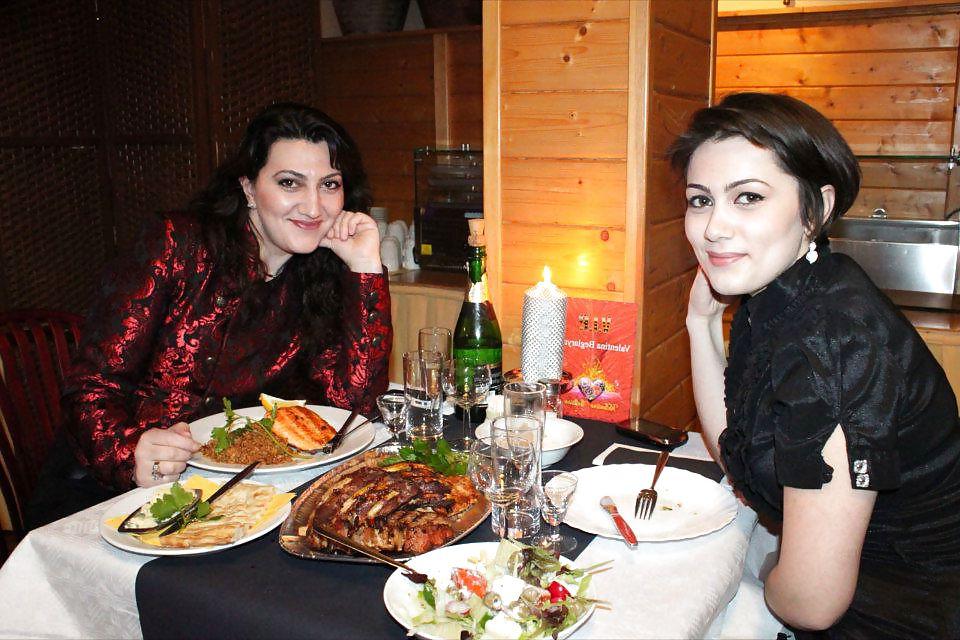 10P Moms & Not Their Daughters