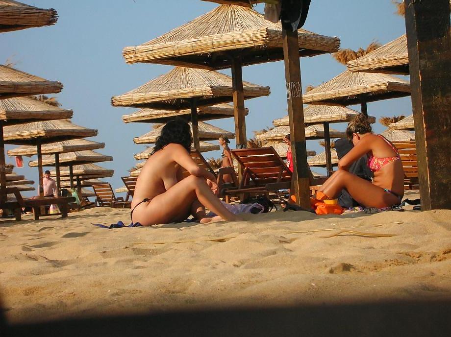 25P On the bulgarian beach