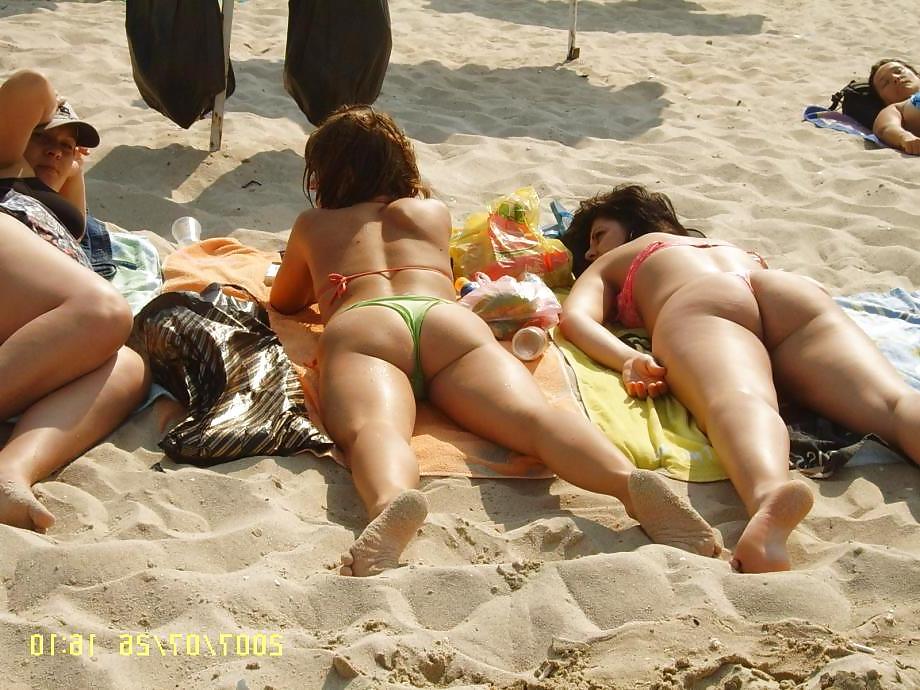 25P On the bulgarian beach