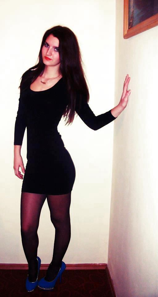 25P Beautiful Girls in Nylons 2