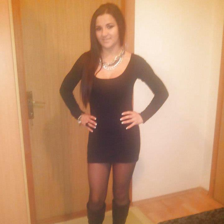 25P Beautiful Girls in Nylons 2